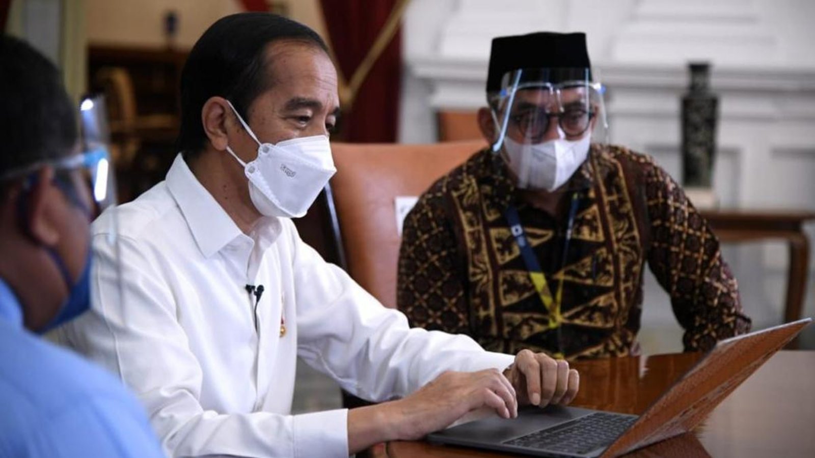 024505400_1614786067-SPT_Jokowi.jpeg