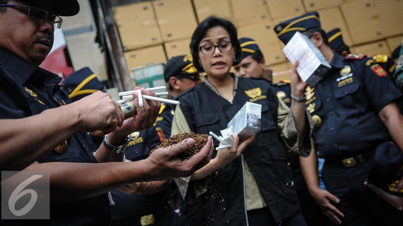 026434900_1475232908-20160930-Bea-Cukai-Rilis-Temuan-Rokok-Ilegal-Jakarta-Faizal-Fanani-03.jpg