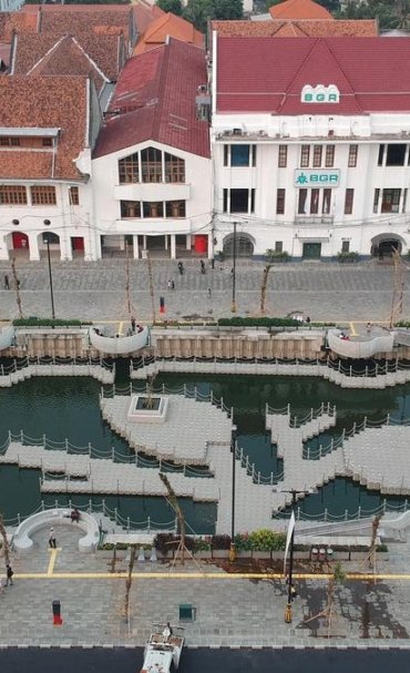089547200_1531312473-Menikmati-Keindahan-Pedestrian-Kali-Besar-di-Kota-Tua-Jakarta1.jpg