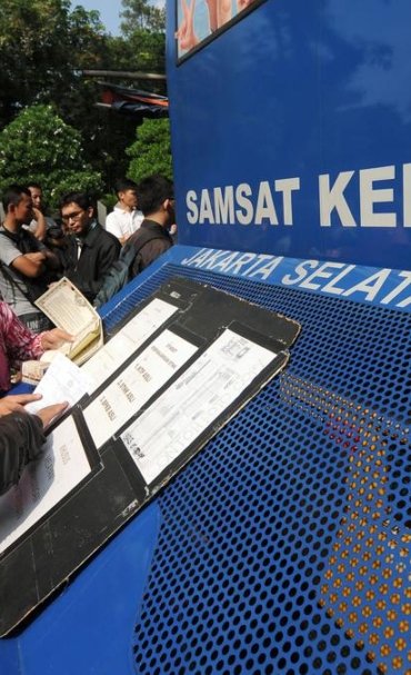 1781660109_047339900_1468217217-20160711-Layanan-Samsat-Keliling-HEL4.jpg