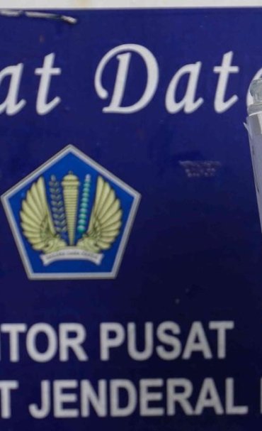 077345900_1677842261-Aksi_Koin_Peduli_untuk_Ditjen_Pajak-Herman-7.JPG