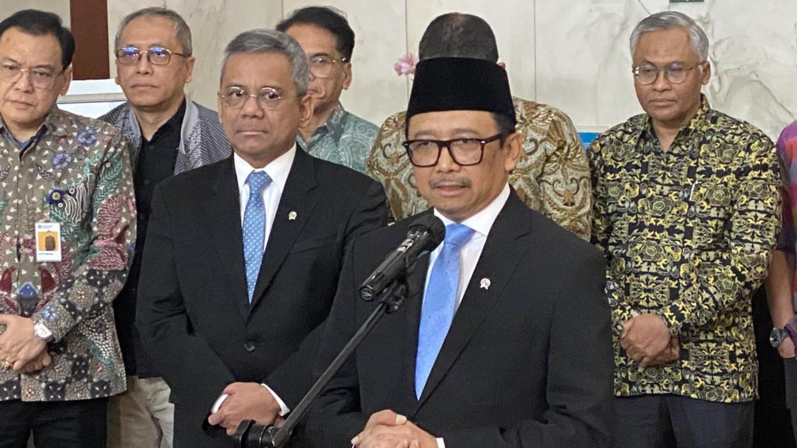 004987900_1770289836-Wakil_Menteri_Keuangan_Juda_Agung.jpeg