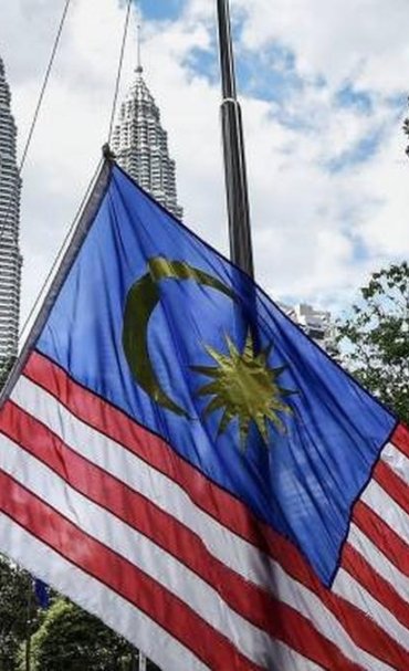 072032300_1560331291-03-21-malaysian-flag.jpg
